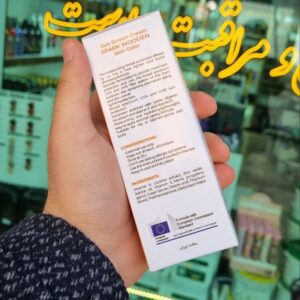 ضدآفتاب بی رنگ اسپارک وودن SPF50 ضدلک برپایه آب 2